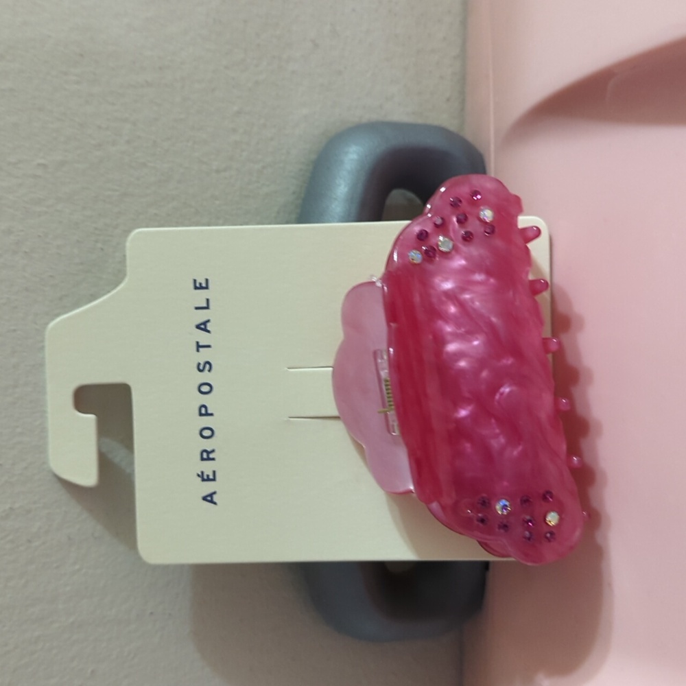 Hair claw